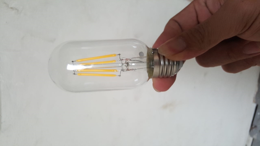 Bóng đèn T45  led sợi 4W, thủy tinh trắng, đui E27, ánh sáng vàng