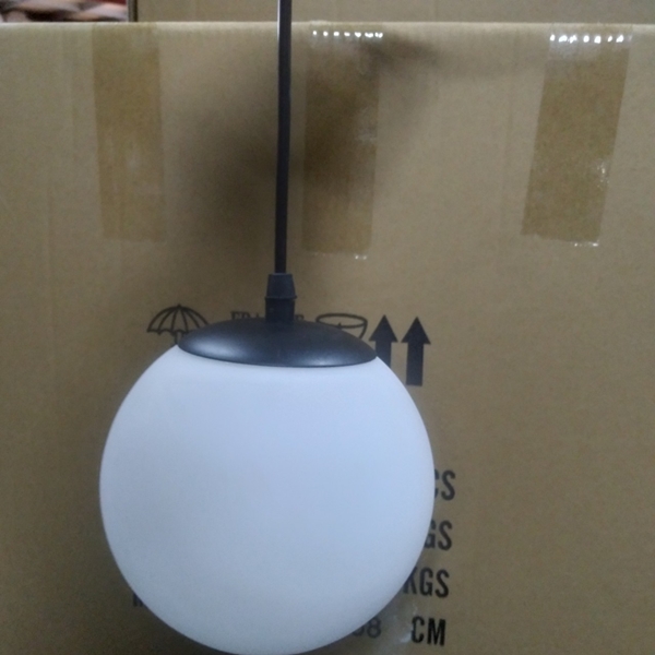 Đèn thả thủy tinh TH139_01, chao thủy tinh đục D200mm, dây đui đế đen, E27*01 (chưa gồm bóng đèn)