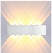 Đèn rọi led ánh sáng vàng, vỏ đen hắt 12 tia, IP65, KT(mm): 298x80x50