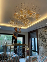 Bộ đèn chùm nghệ thuật PL030, gồm 100 lá phong, 22 đèn led COB 3 màu dimmer D40 có điều khiển xa, không mâm , KT(mm): 4000 x 3200 x 700