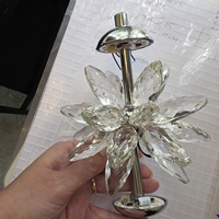 Quả cầu 24 cánh hoa phale thân màu bạc, đã tích hợp led 3 màu, trên dưới, chưa có dây, đế KT(mm): D120