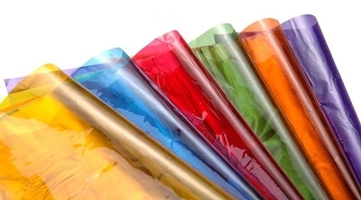 Giấy bóng kính màu đỏ, định lượng: 22gr/m2, khổ 0.78*1.2 (m), 500 tờ/ tệp. ĐVT: tệp