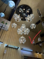 Bộ đèn chùm thông tầng TH540, mâm tròn inox gương vàng, gồm 21 quả thả tự do tích hợp led , KT(mm): D800 x H3000
