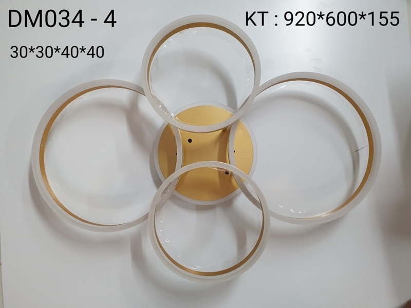 Đèn led mâm DM034_B 4 cánh màu đồng xước 300+300+400+400,đế phi 300mm , bản 10 x H40, mika 15mm, 3 chế độ ánh sáng và điều khiển xa, KT(mm): 920*600*155