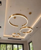 Đèn chùm 3 vòng 469TH, 3 vòng tròn khuyết mạ đồng, tích hợp led dimmer 3 màu, điều khiển xa cao cấp. KT (mm): D600 + D800 + D1000